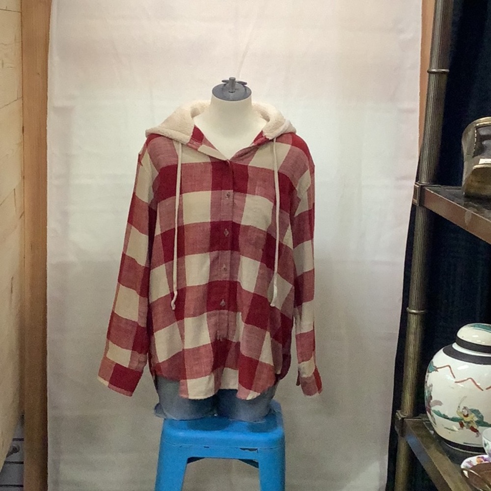 American Eagle hooded sweater jacket